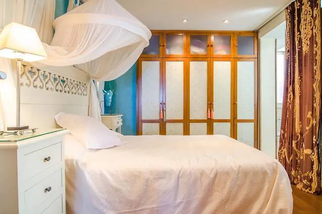 Malaga Playa 1ª Linea Antonio Banderas Apartment Malaga